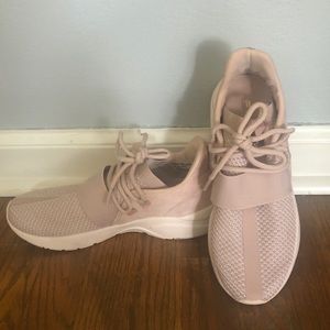 Size 6 Fabletics Sneakers
